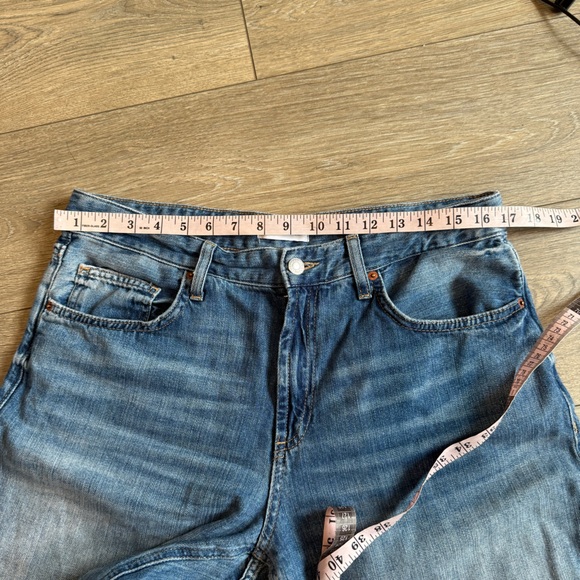Zara High Rise Wide Leg Jeans - Picture 6 of 7